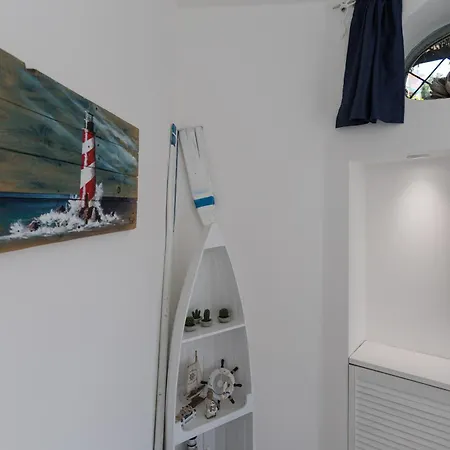 Summer House 度假居 *