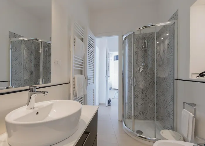 Summer House 度假居 *